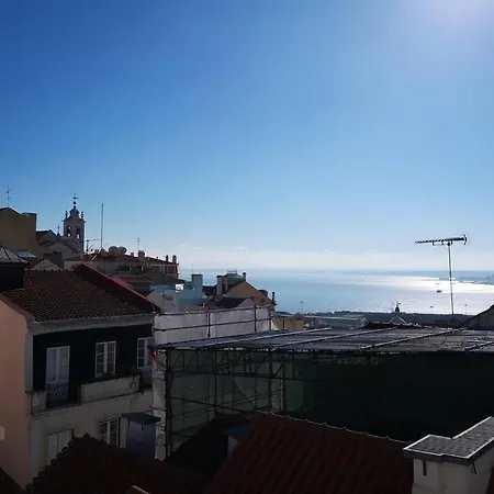 Very Central Classis Apart 3 Bedrooms *